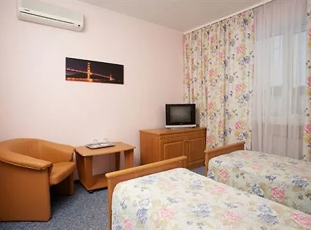 Old Port Hotel 3*